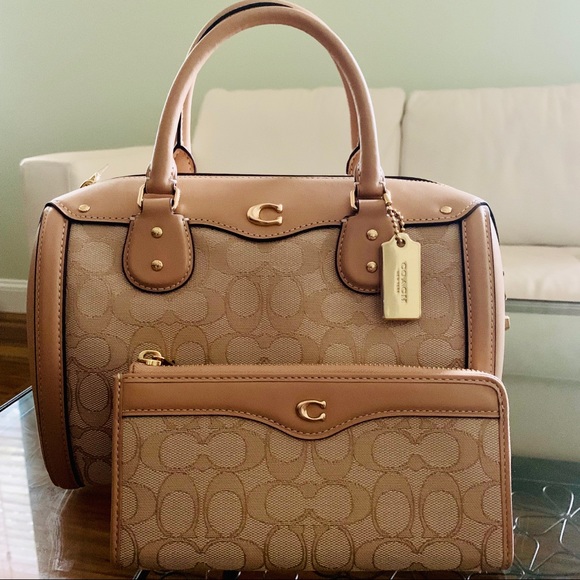 Coach Handbags - Coach signature Ivie Bennett Satchel Wallet Khaki